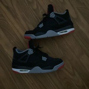 jordan breds 4 size 9.5